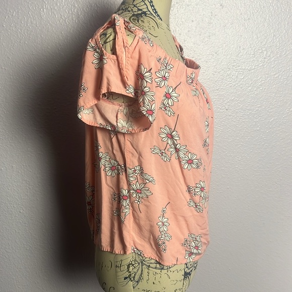Blouse with flower print - Picture 2 of 5
